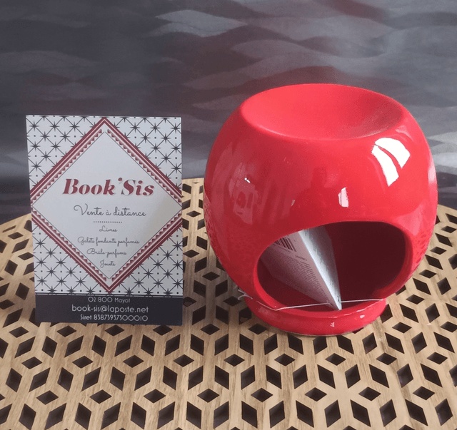 Brûleur " Poupée japonaise rouge "